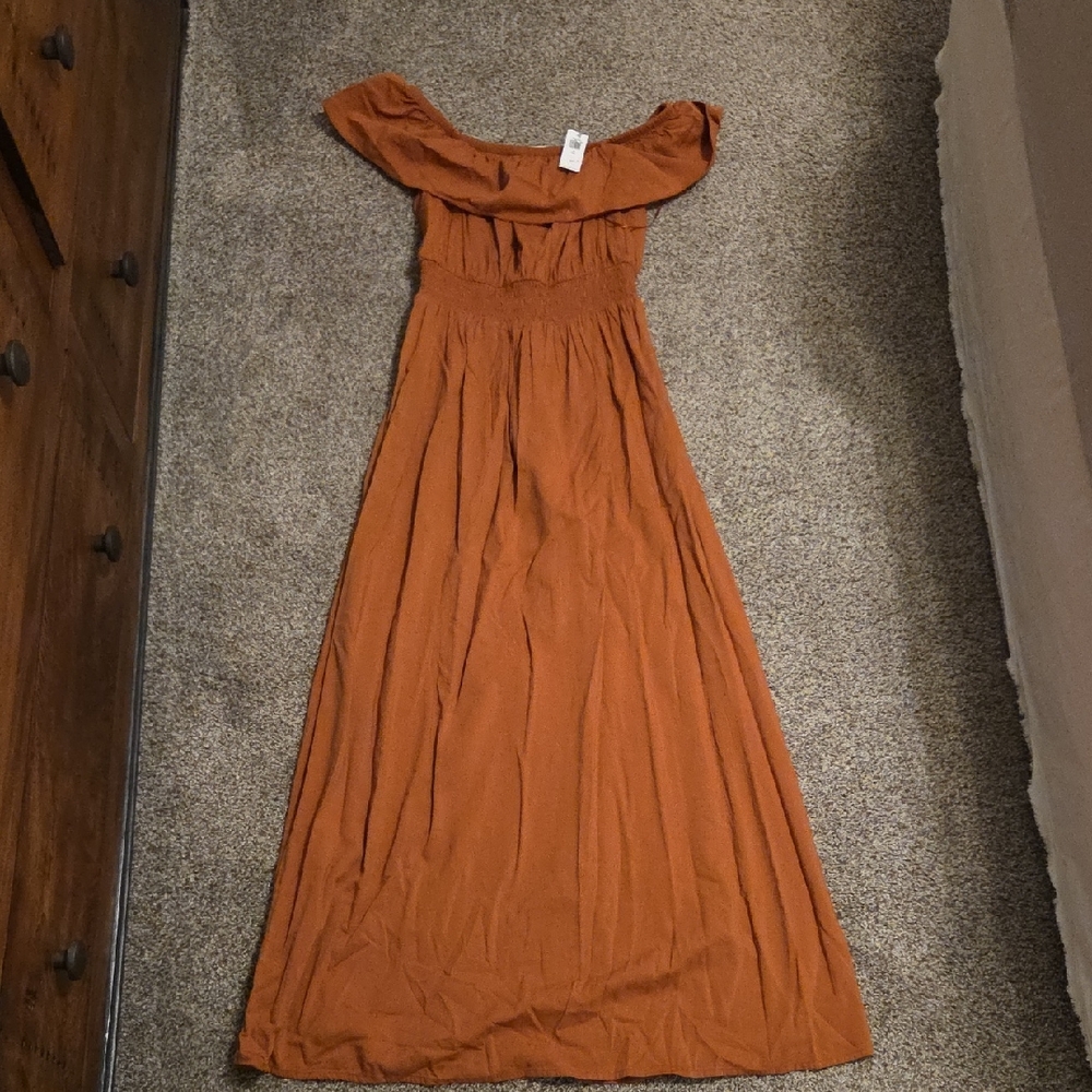 Old Navy Off-Shoulder Brown Maxi Dress